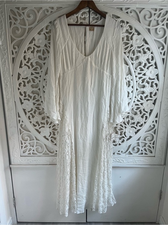 Free People Dresses & Skirts - Free People Hazel Maxi Dress Ivory Lace Boho Maxi Small NWT